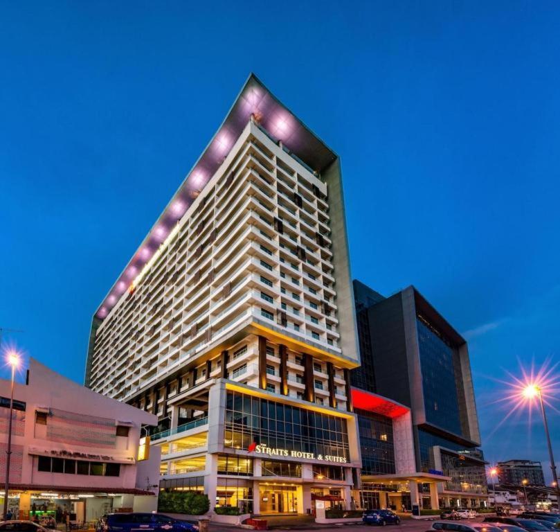 The Straits Suites By Ciconia Malacca 外观 照片
