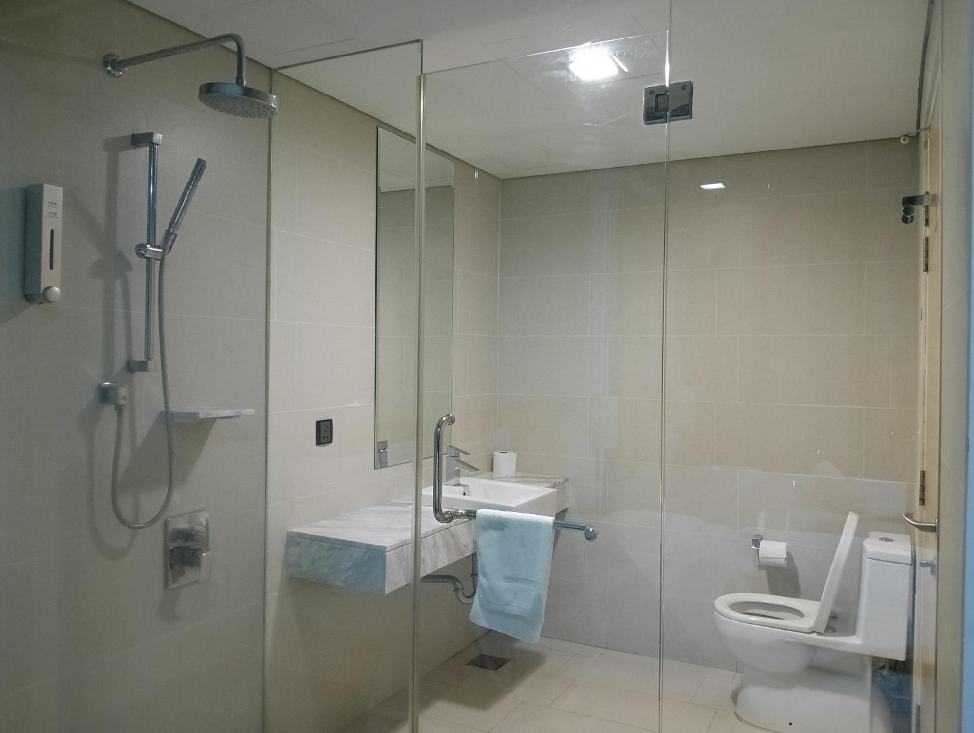 The Straits Suites By Ciconia Malacca 外观 照片